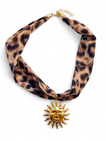 Collier Solara
