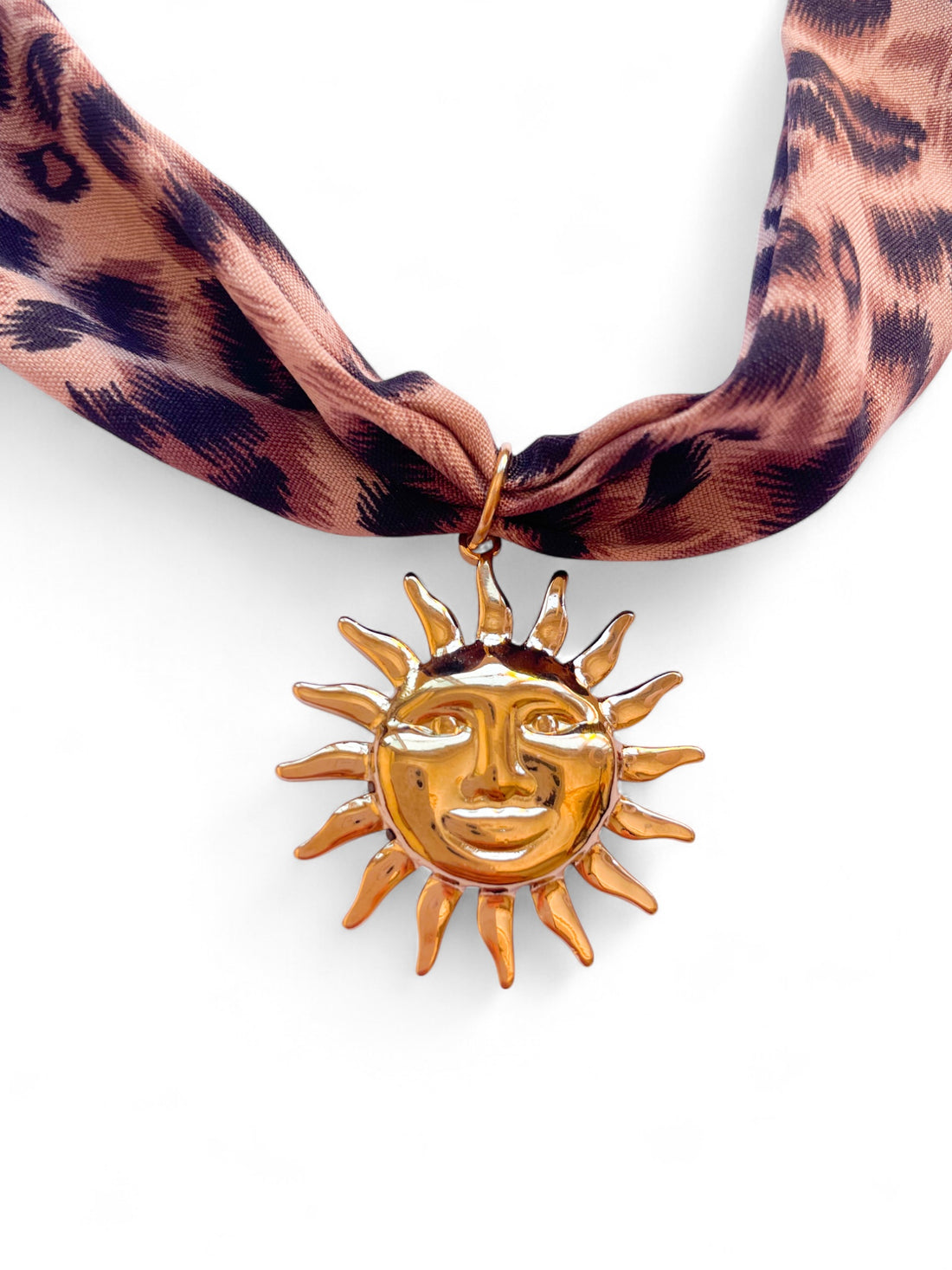 Collier Solara